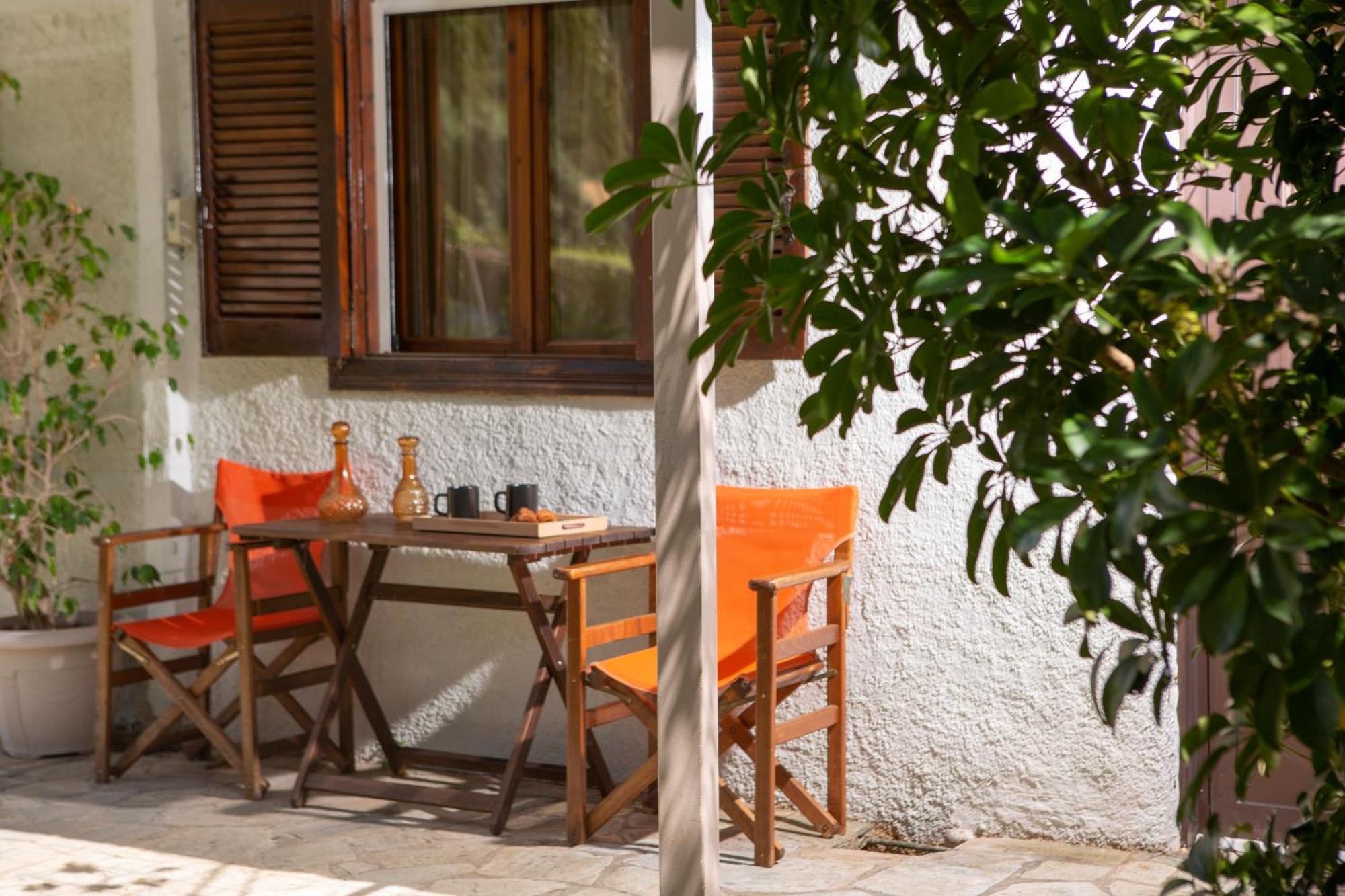 Villa Dimitris Apartments & Bungalows Frinion Bagian luar foto