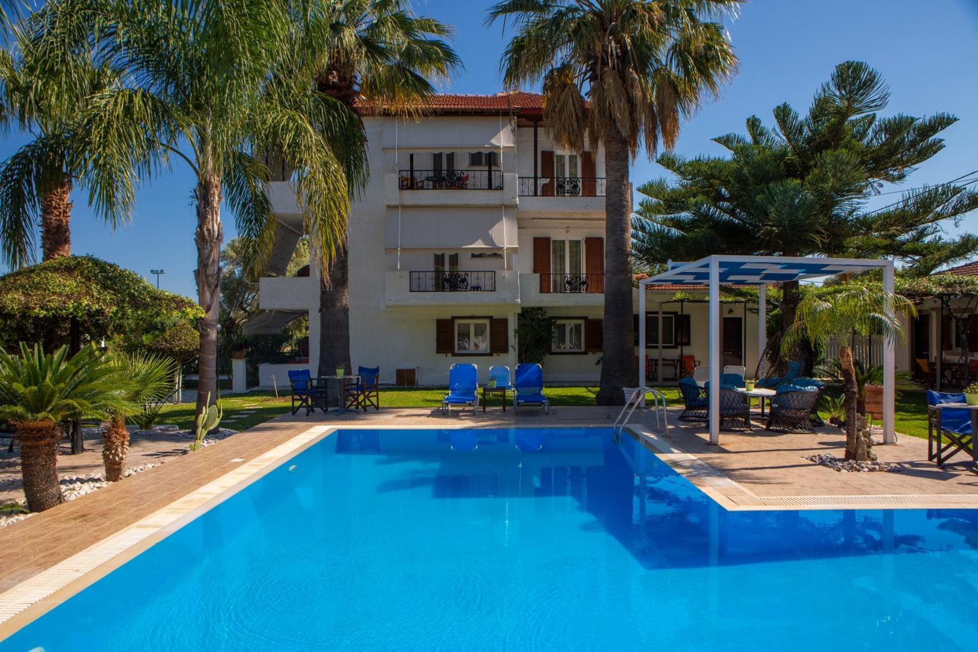 Villa Dimitris Apartments & Bungalows Frinion Bagian luar foto